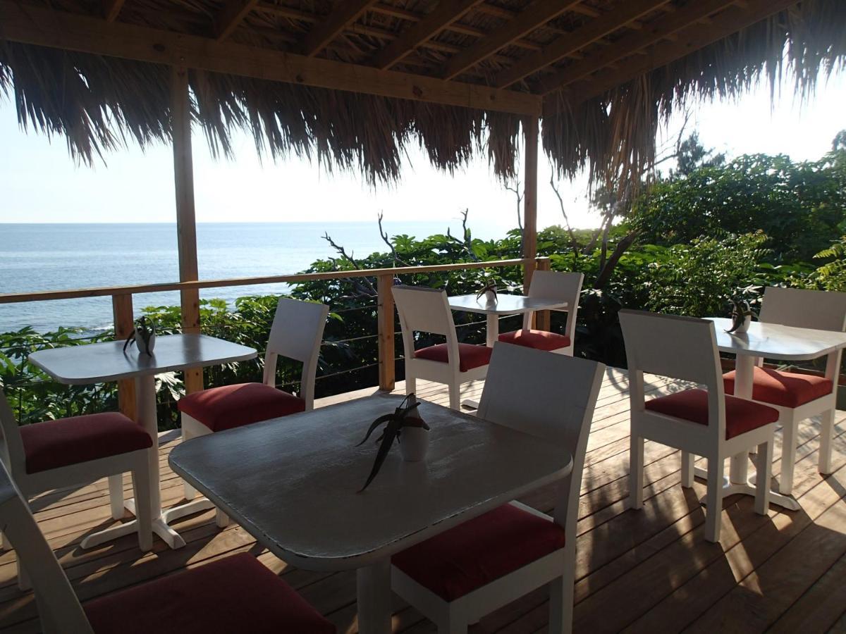 77 West Boutique Hotel Treasure Beach Dış mekan fotoğraf